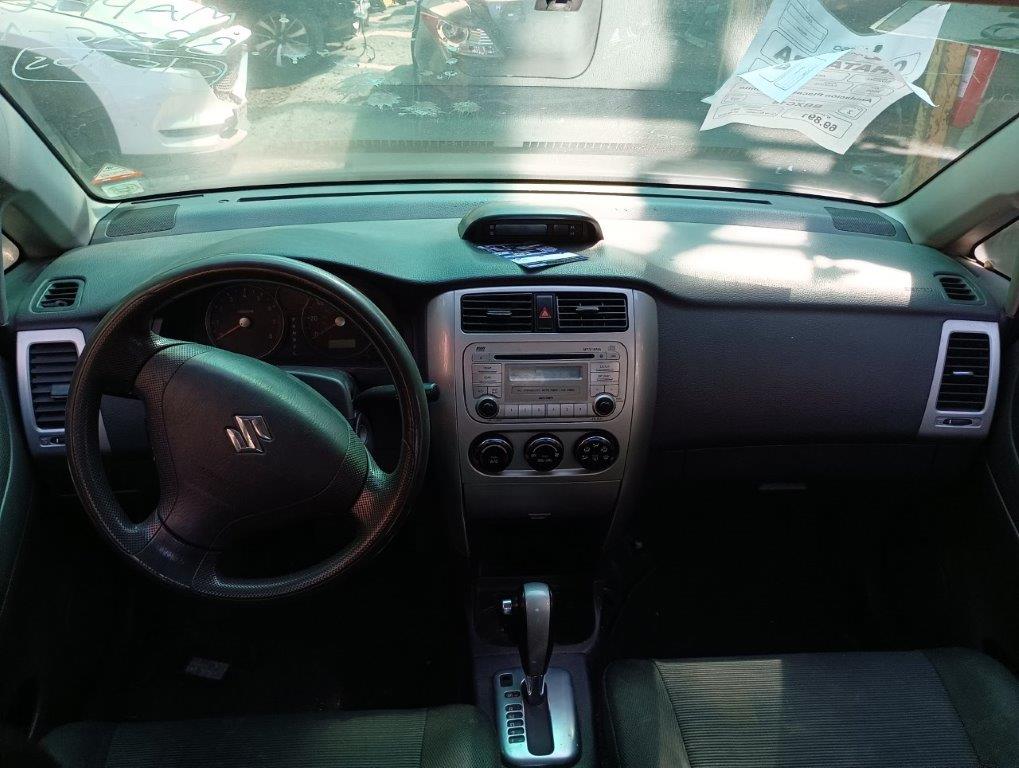 Suzuki AERIO 2003    EN DESARME